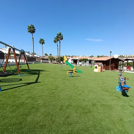 Poolside Little Paradise Colorado #2 Appartement